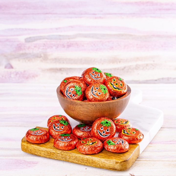 MustHave Sweets for Your Halloween Party Wockenfuss Candies