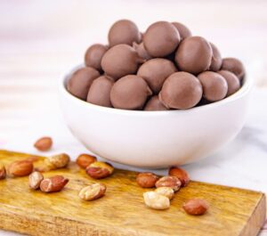 wockenfuss candies chocolate-covered nuts